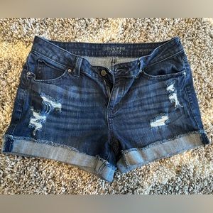 Size 6 Jennifer Lopez denim shorts